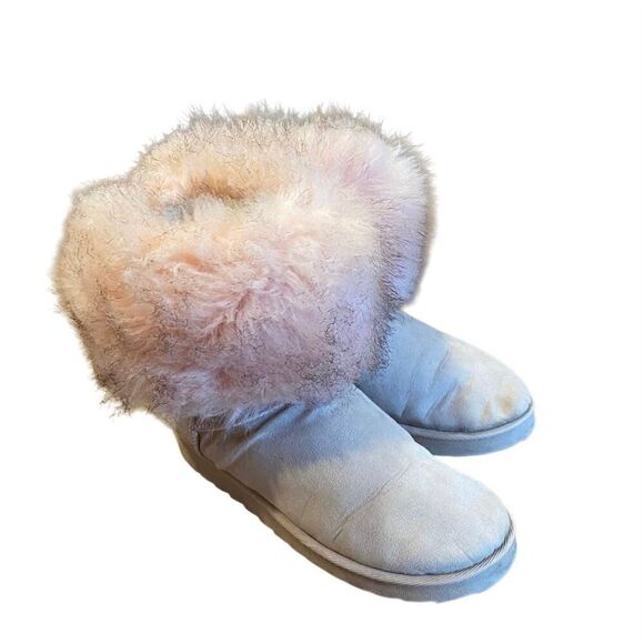 Pink Furry UGG Boots Size 10 Mid Ankle Light Pink Fur Suede - Picture 12 of 16